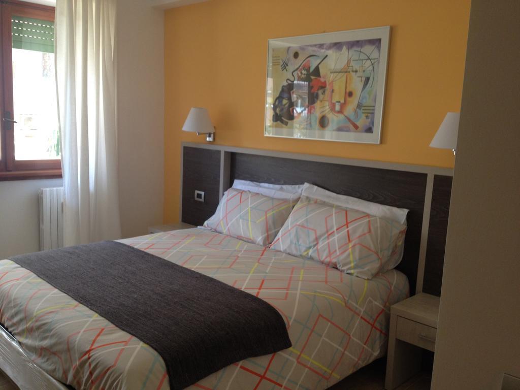 Trastevere'S Friends Bed & Breakfast Rome Room photo