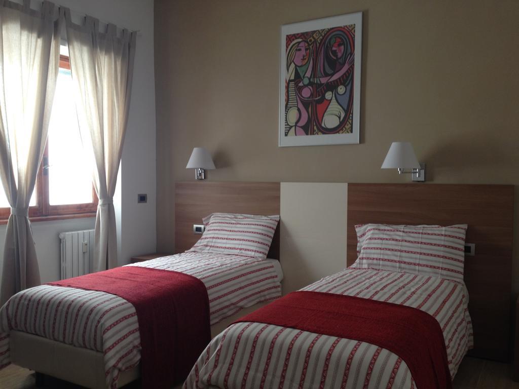 Trastevere'S Friends Bed & Breakfast Rome Room photo